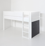 Dea halbhohes Kinderbett mit Tafel