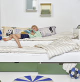 Luna Ausziehbett mit Schubladen